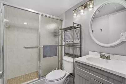 155 Windsor G, West Palm Beach, FL 33417 - Photo 13