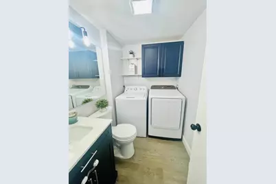 5902 59th Way, West Palm Beach, FL 33409 - Photo 5