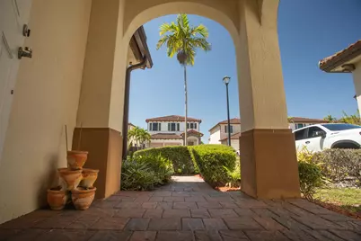 22751 SW 92nd Place, Cutler Bay, FL 33189 - Photo 13