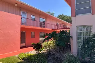 17 Golfs Edge, West Palm Beach, FL 33417 - Photo 15