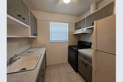 4760 NW 24th Court #B211, Lauderdale Lakes, FL 33313 - Photo 7