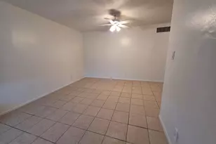 4760 NW 24th Ct, Lauderdale Lakes, FL 33313 - Photo 5