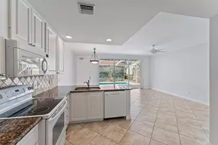 148 Middlebury Dr, Jupiter, FL 33458 - Photo 15