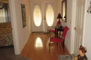 1570 6th Ave, Vero Beach, FL 32960 - Photo 5