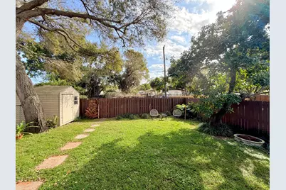 243 SW 5th Street, Dania Beach, FL 33004 - Photo 13