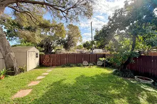 243 SW 5th St, Dania Beach, FL 33004 - Photo 13