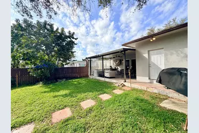 243 SW 5th Street, Dania Beach, FL 33004 - Photo 15