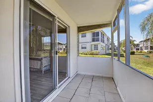 205 Flanders E, Delray Beach, FL 33484 - Photo 17