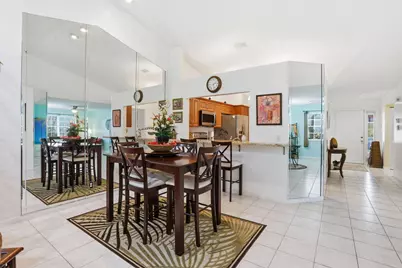 7930 Lake Sands Drive, Delray Beach, FL 33446 - Photo 7