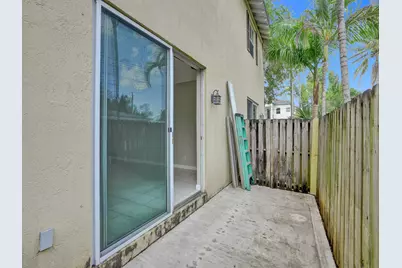 1210 W Las Olas Boulevard, Fort Lauderdale, FL 33312 - Photo 19