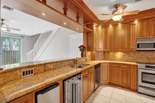 1210 W Las Olas Blvd, Fort Lauderdale, FL 33312 - Photo 11