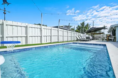 2824 NW 6th Avenue, Wilton Manors, FL 33311 - Photo 17