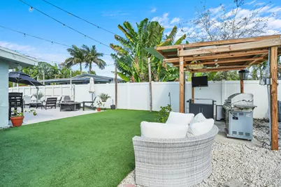 2824 NW 6th Avenue, Wilton Manors, FL 33311 - Photo 23