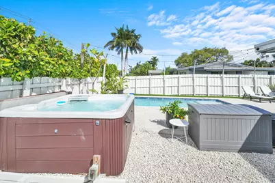 2824 NW 6th Avenue, Wilton Manors, FL 33311 - Photo 13