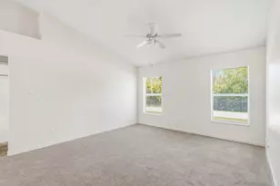 204 SW 14th St Street SW, Vero Beach, FL 32962 - Photo 9