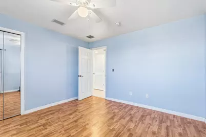 204 SW 14th St Street SW #1, Vero Beach, FL 32962 - Photo 37