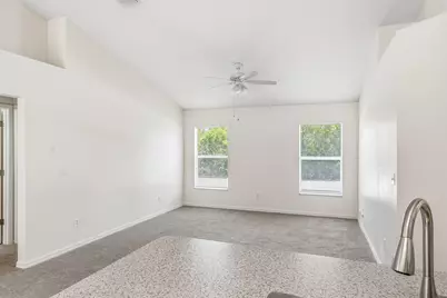 204 SW 14th St Street SW #1, Vero Beach, FL 32962 - Photo 15