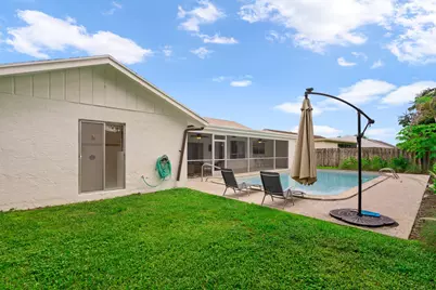 1019 Larch Way, Wellington, FL 33414 - Photo 25