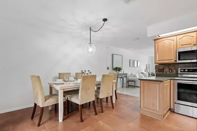 1369 Riverside Circle, Wellington, FL 33414 - Photo 5