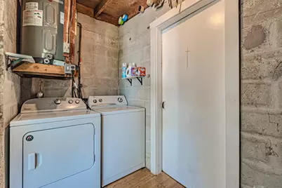 281 NE 46th Street, Deerfield Beach, FL 33064 - Photo 13