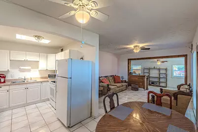 281 NE 46th Street, Deerfield Beach, FL 33064 - Photo 7