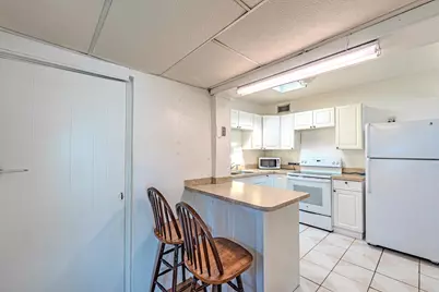 281 NE 46th Street, Deerfield Beach, FL 33064 - Photo 15