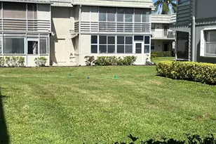 542 Monaco L Way, Delray Beach, FL 33446 - Photo 3