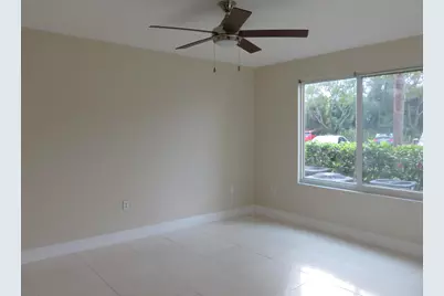 1103 Villa Circle, Boynton Beach, FL 33435 - Photo 7