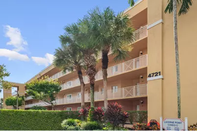 4721 E Lucerne Lakes Blvd E #744, Lake Worth, FL 33467 - Photo 1