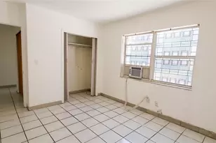 302 SW 15th St, Dania Beach, FL 33004 - Photo 9