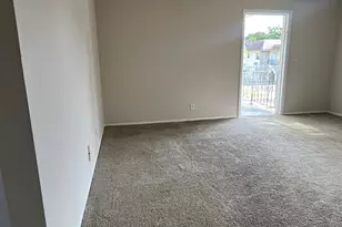 4800 NW 24th Ct, Lauderdale Lakes, FL 33313 - Photo 7