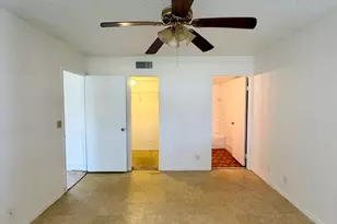 2915 SW 22nd Ave, Delray Beach, FL 33445 - Photo 11