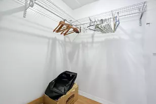 5560 E Marina Dr, Fort Lauderdale, FL 33312 - Photo 23