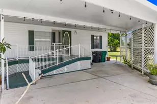 1697 SW 35th Cir, Okeechobee, FL 34974 - Photo 1