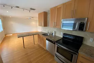 713 SE 18th St, Fort Lauderdale, FL 33316 - Photo 3