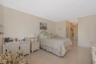 [Address not provided], Hallandale Beach, FL 33009 - Photo 5