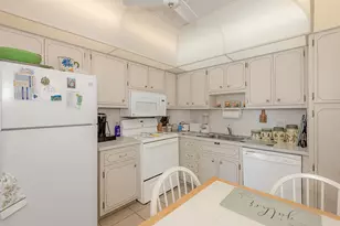 [Address not provided], Hallandale Beach, FL 33009 - Photo 17