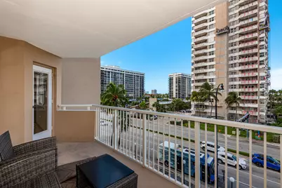 [Address not provided], Hallandale Beach, FL 33009 - Photo 19