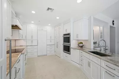 8810 S Sea Oaks Way #406, Vero Beach, FL 32963 - Photo 5