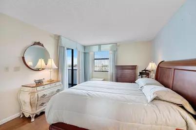 116 Lake Emerald Drive #403, Oakland Park, FL 33309 - Photo 9