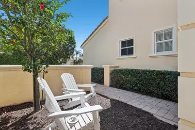 243 Isle Verde Way, Palm Beach Gardens, FL 33418 - Photo 5