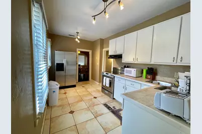 5555 Garden Avenue, West Palm Beach, FL 33405 - Photo 17