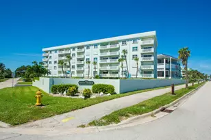4049 Ocean Dr, Vero Beach, FL 32963 - Photo 27