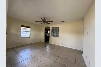 364 16th Street SW, Vero Beach, FL 32962 - Photo 3