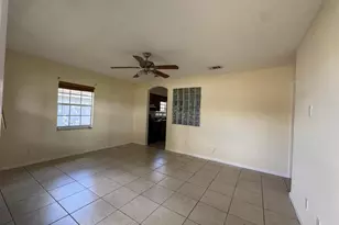 364 16th St SW, Vero Beach, FL 32962 - Photo 3