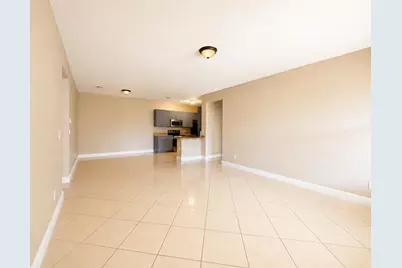 3549 Forest Hill Boulevard #25, Palm Springs, FL 33406 - Photo 3