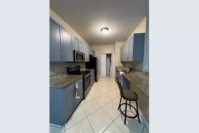 3549 Forest Hill Boulevard #25, Palm Springs, FL 33406 - Photo 5