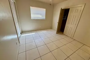 1708 NW 8th St, Fort Lauderdale, FL 33311 - Photo 13