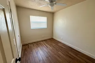 1708 NW 8th St, Fort Lauderdale, FL 33311 - Photo 11