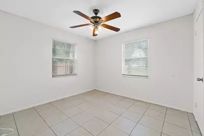 4905 Gulfstream Road, Lake Worth, FL 33461 - Photo 9